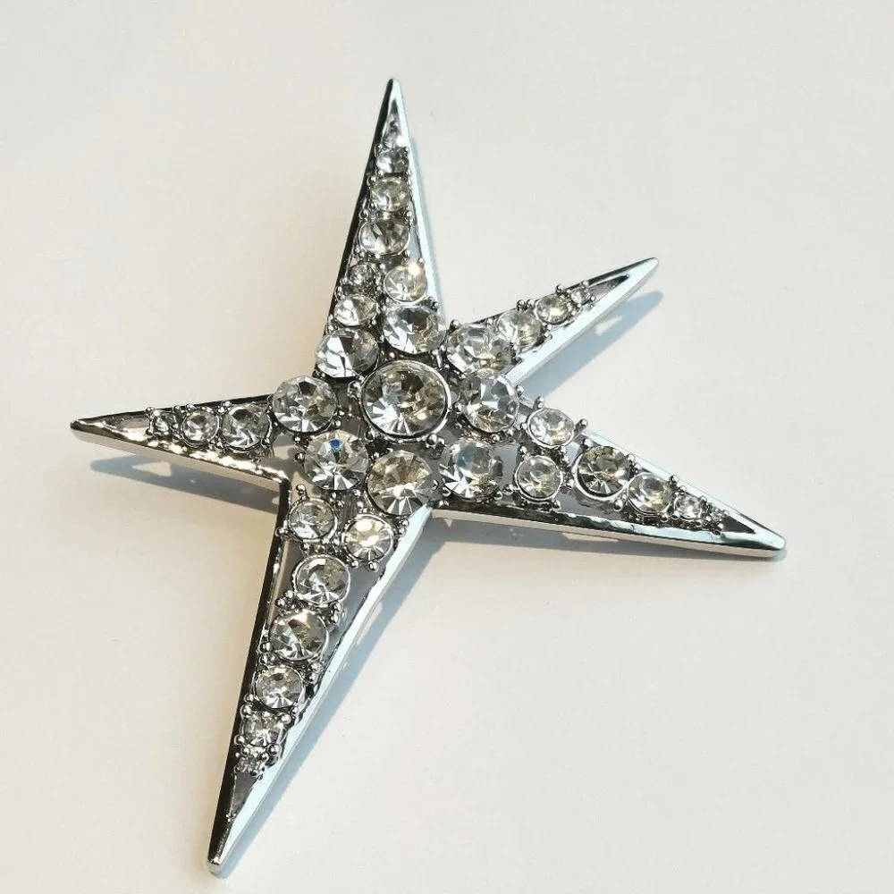 NWT Large crystal modernist star brooch pin